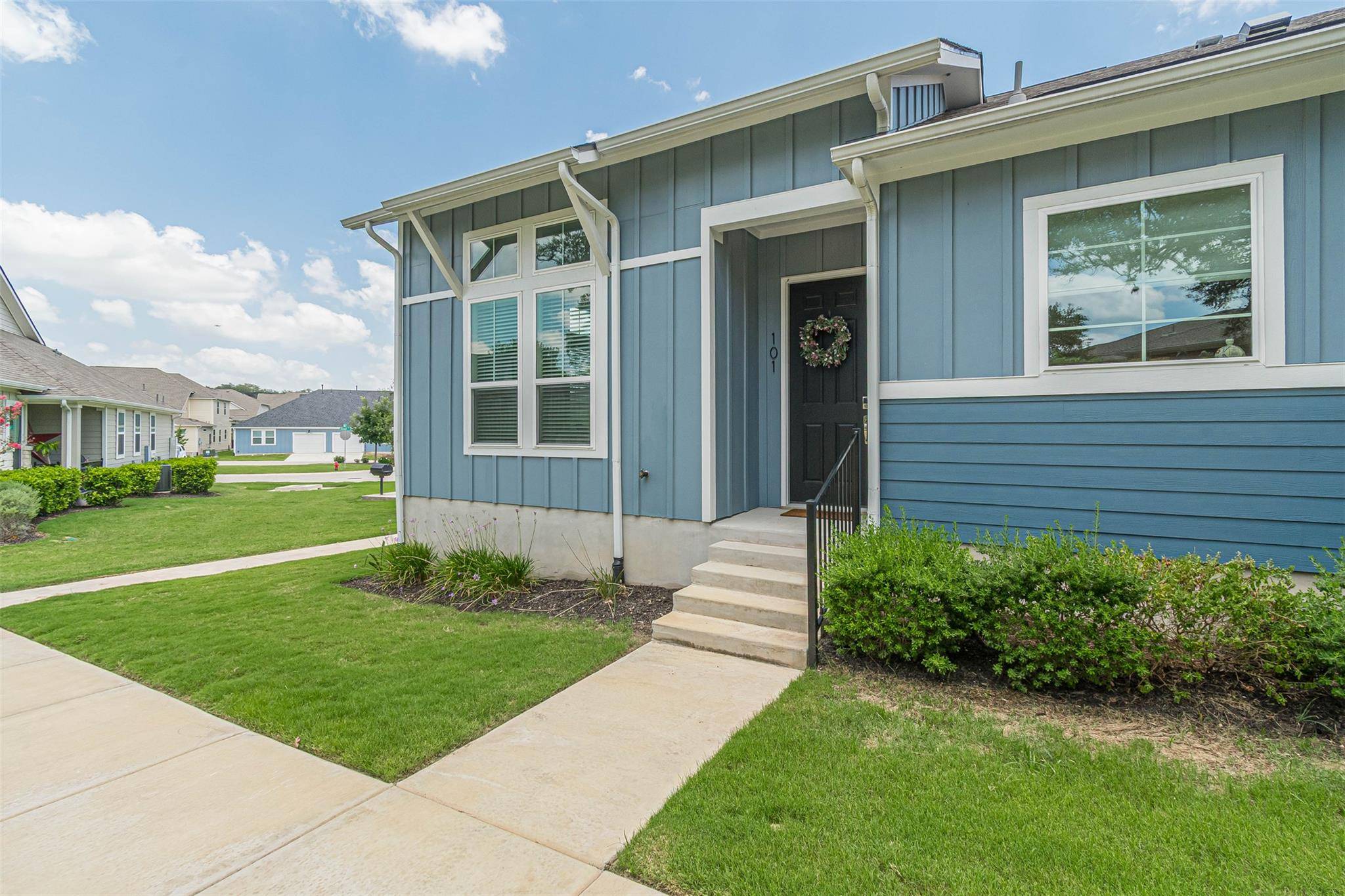 120 Stewart DR #101, San Marcos, TX 78666