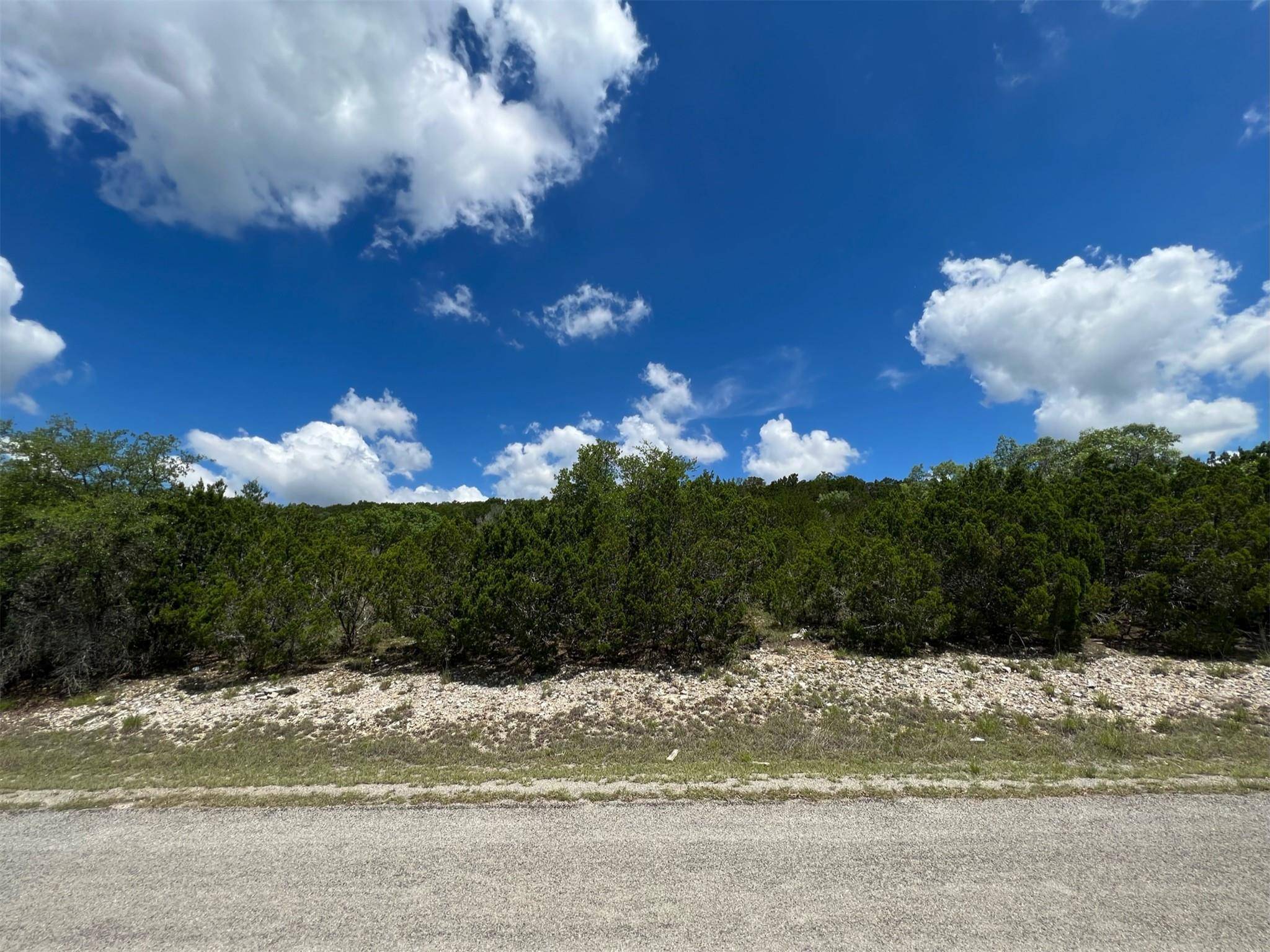 2600 Whitewater DR, Bertram, TX 78605