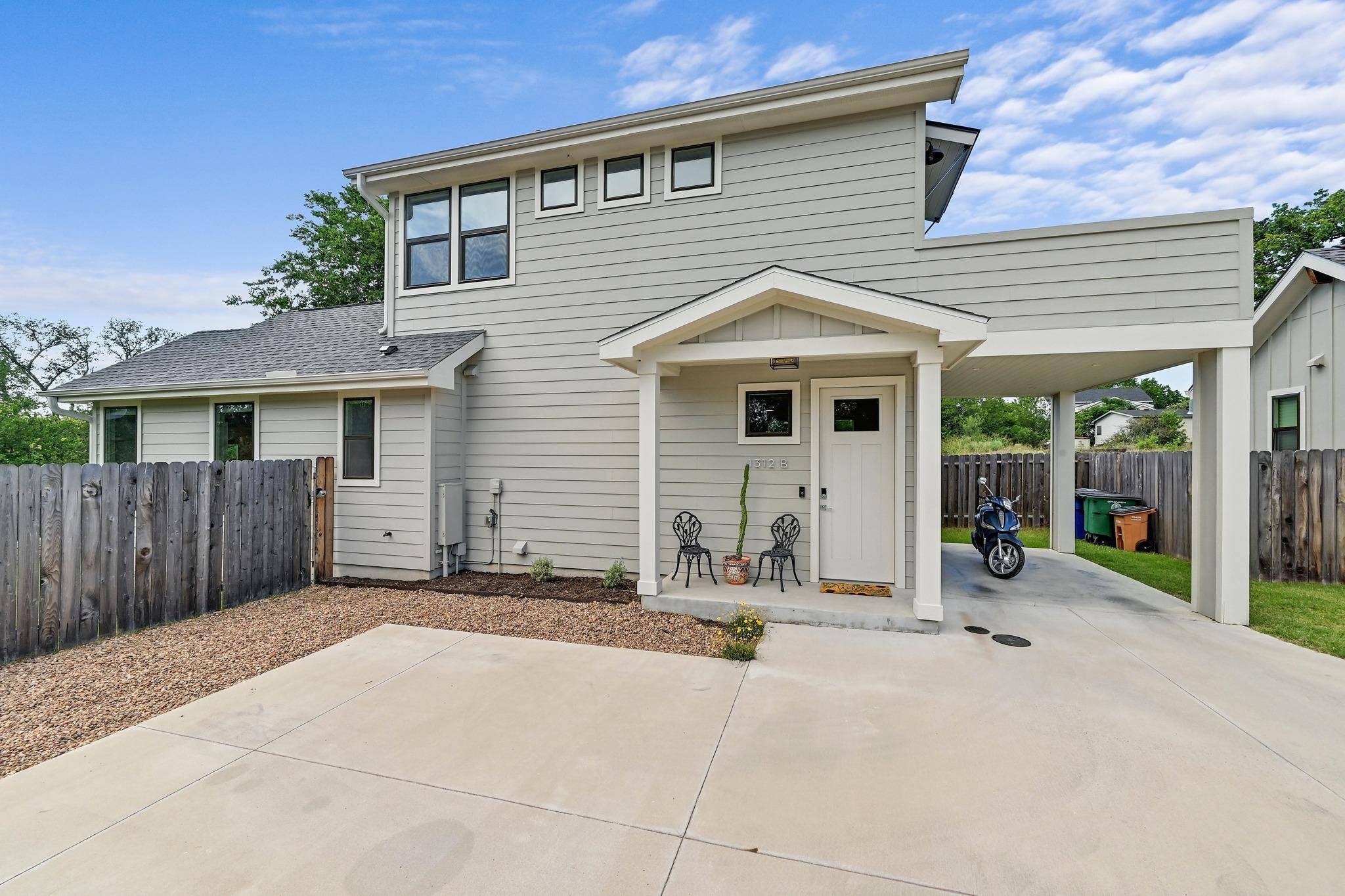 1312 E M Franklin Ave #2, Austin, TX 78721