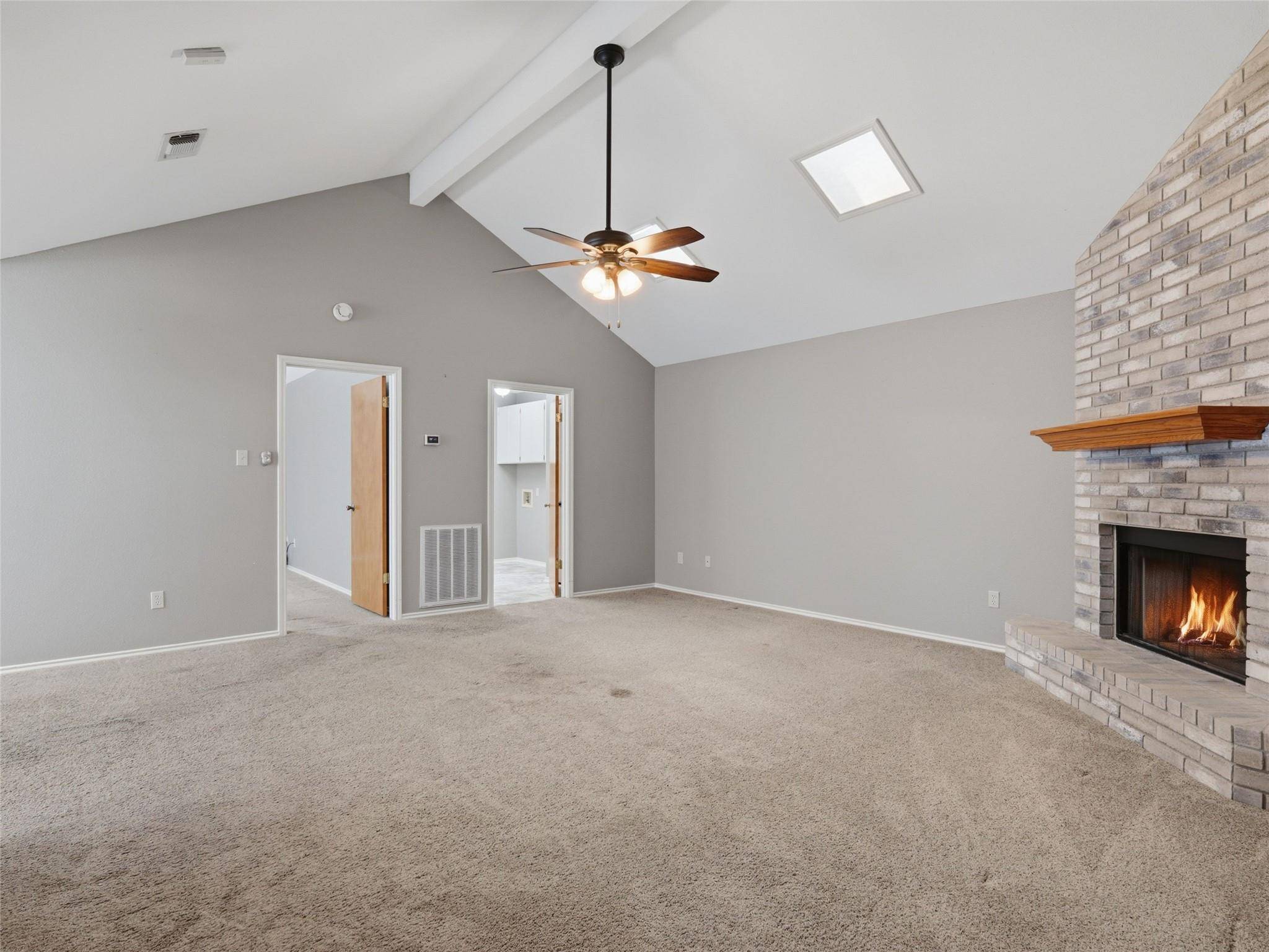 526 Riverside DR, New Braunfels, TX 78130