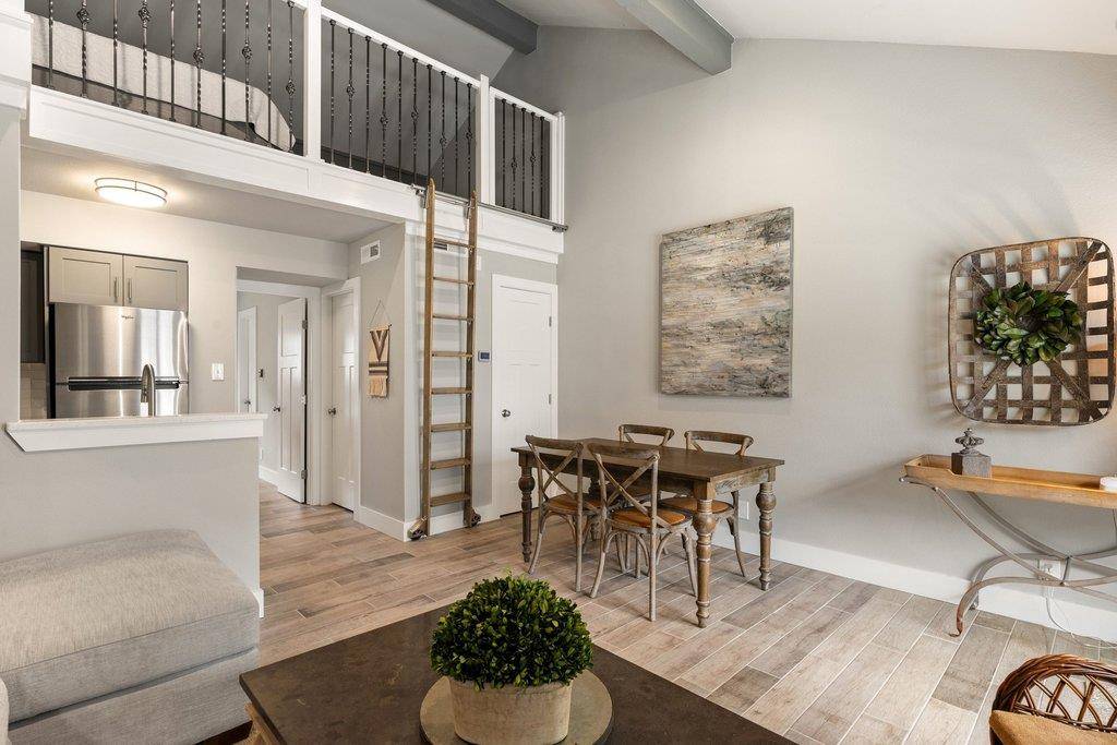 103 Island DR #2, Horseshoe Bay, TX 78657