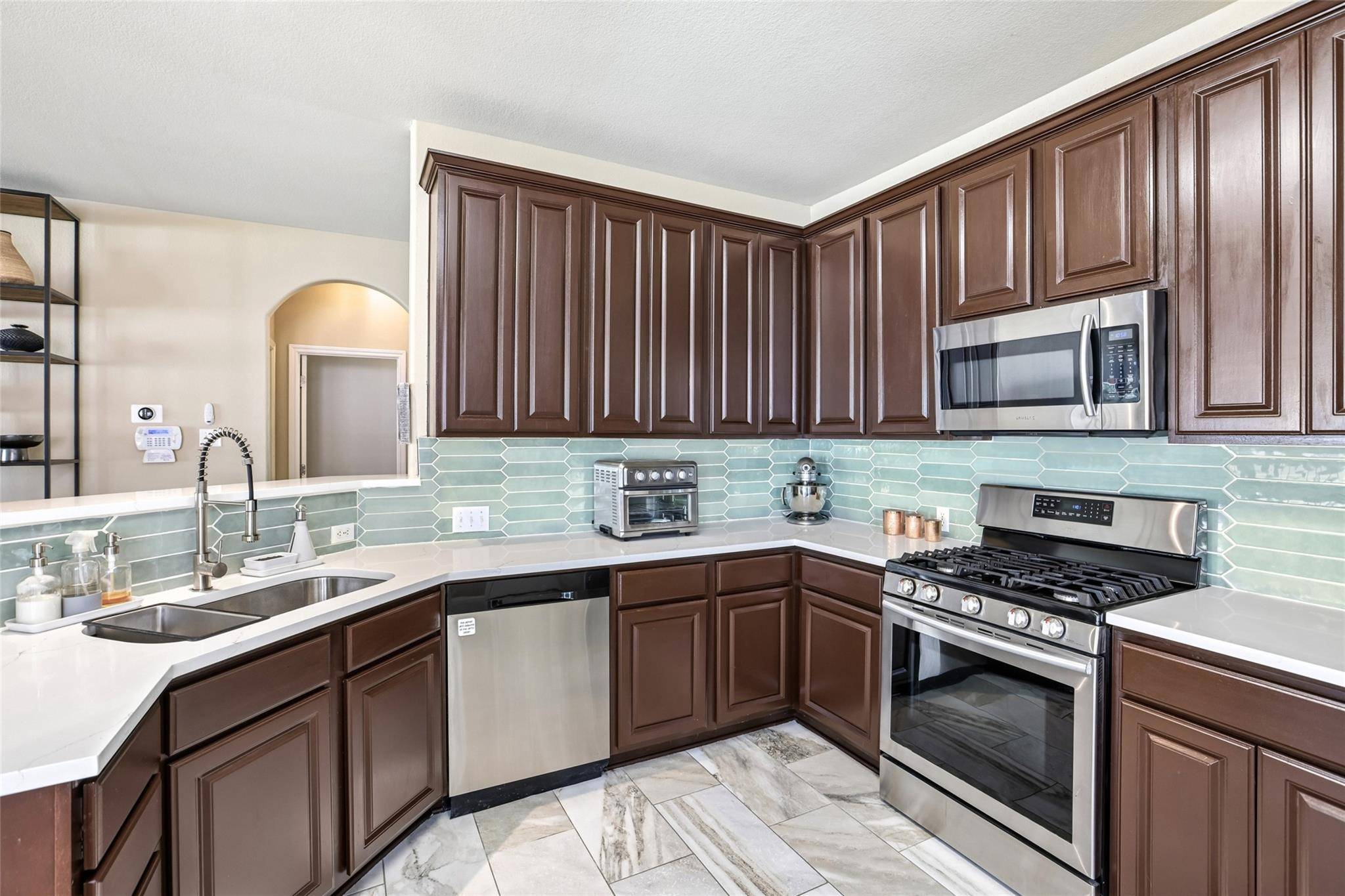 201 Skinner, Kyle, TX 78640