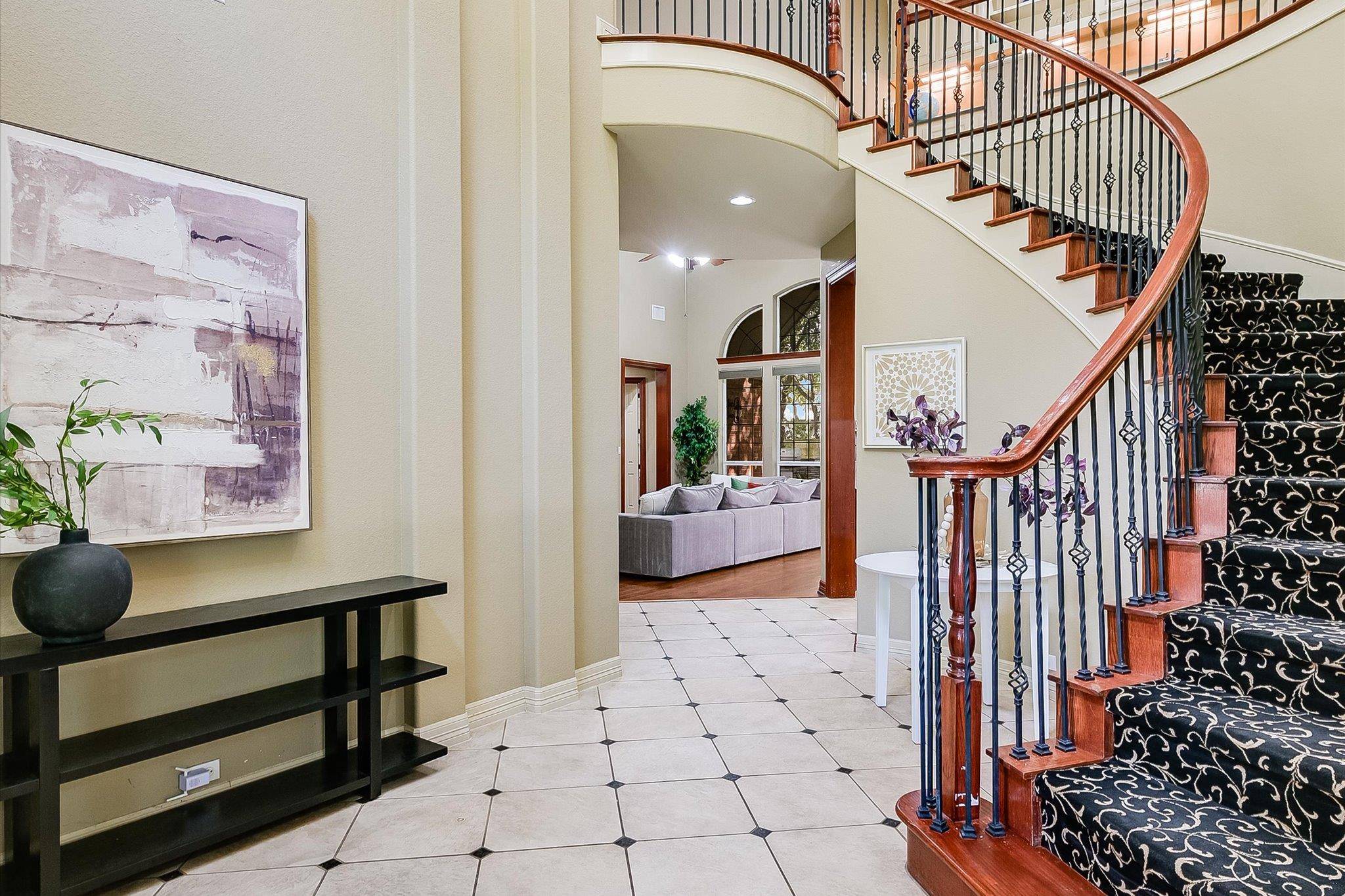 10200 Sunningdale CV, Austin, TX 78717