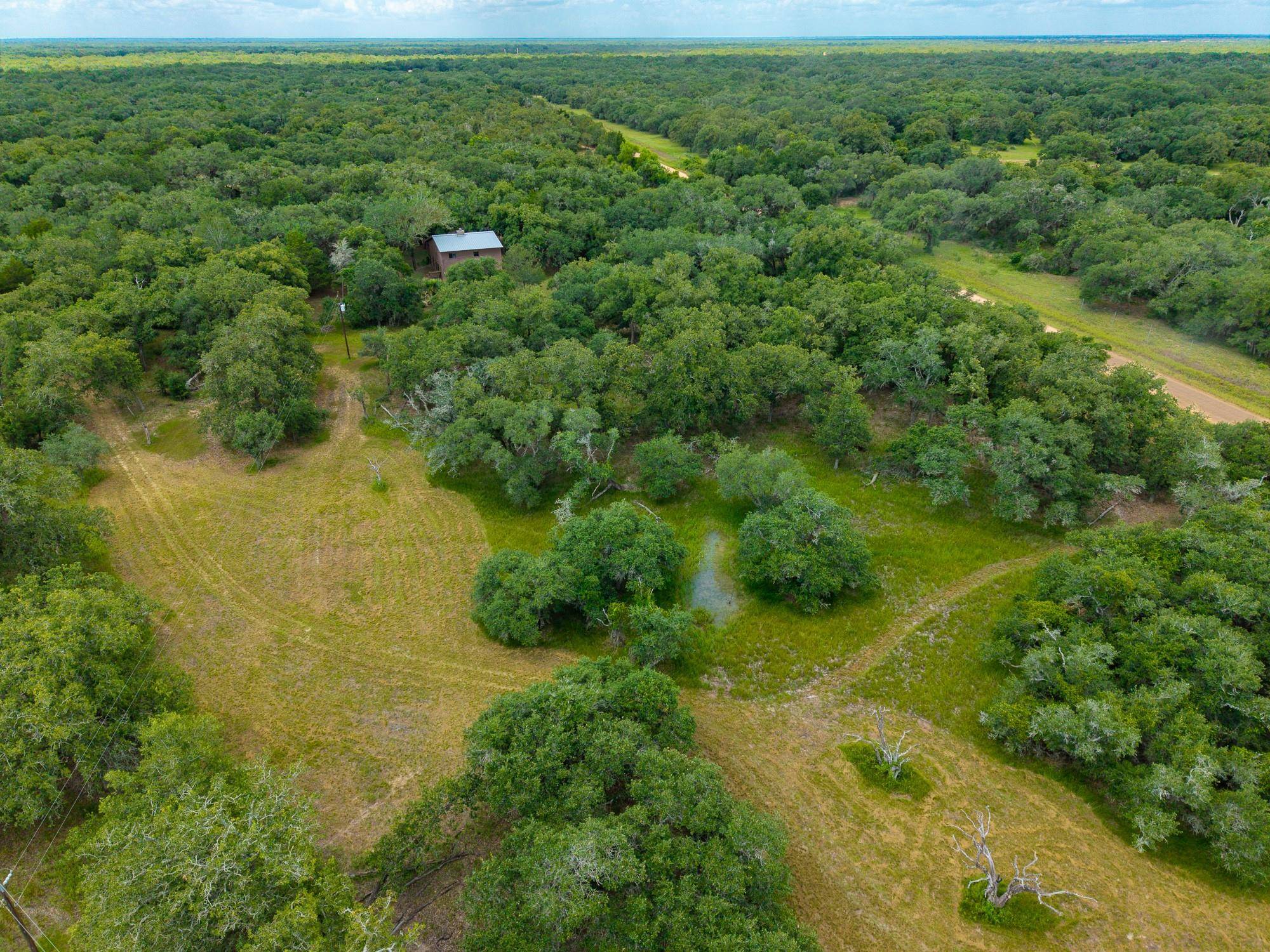 5641 County Road 14, Hallettsville, TX 77964