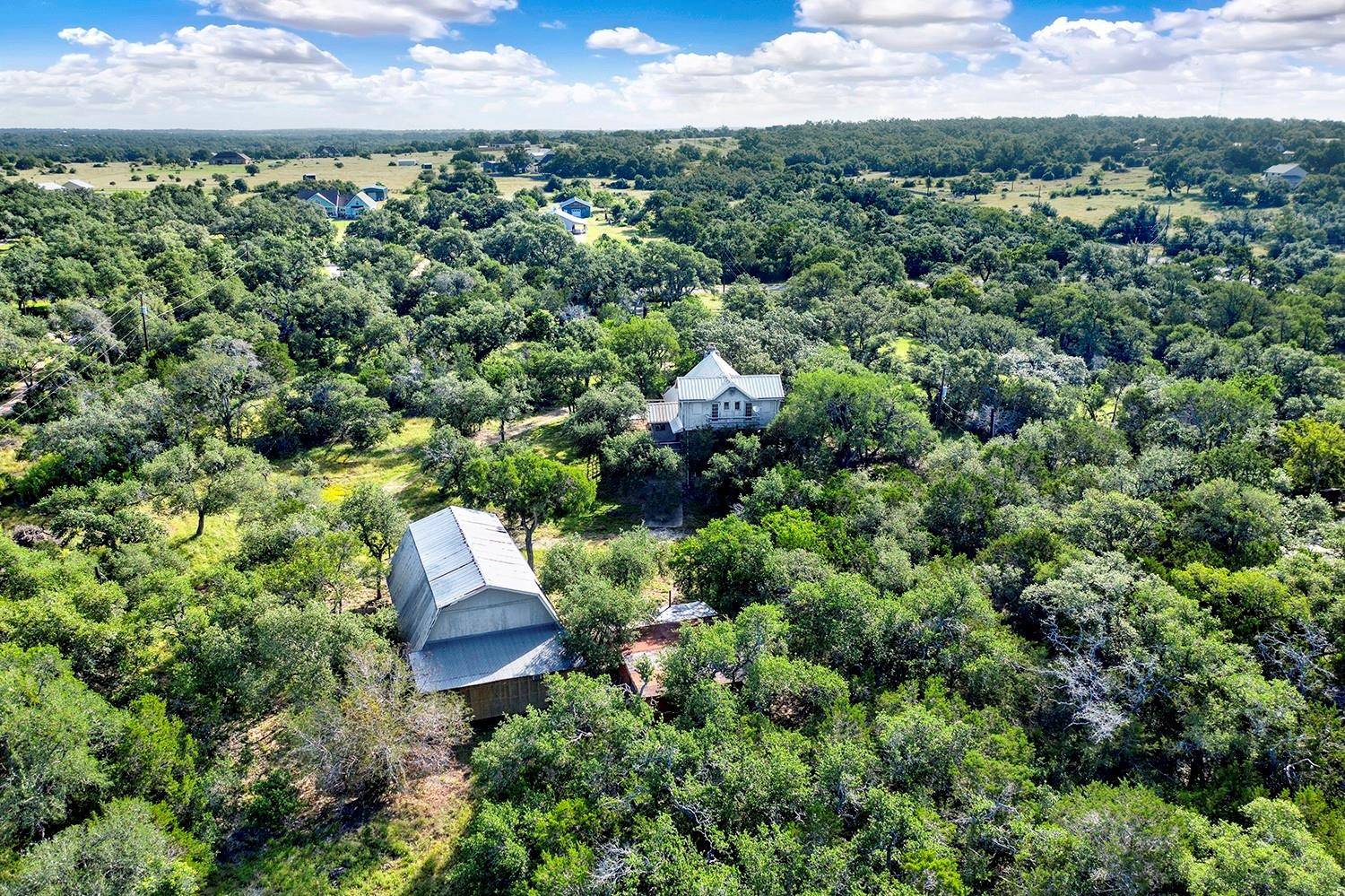 8015 Ozark DR, San Marcos, TX 78666