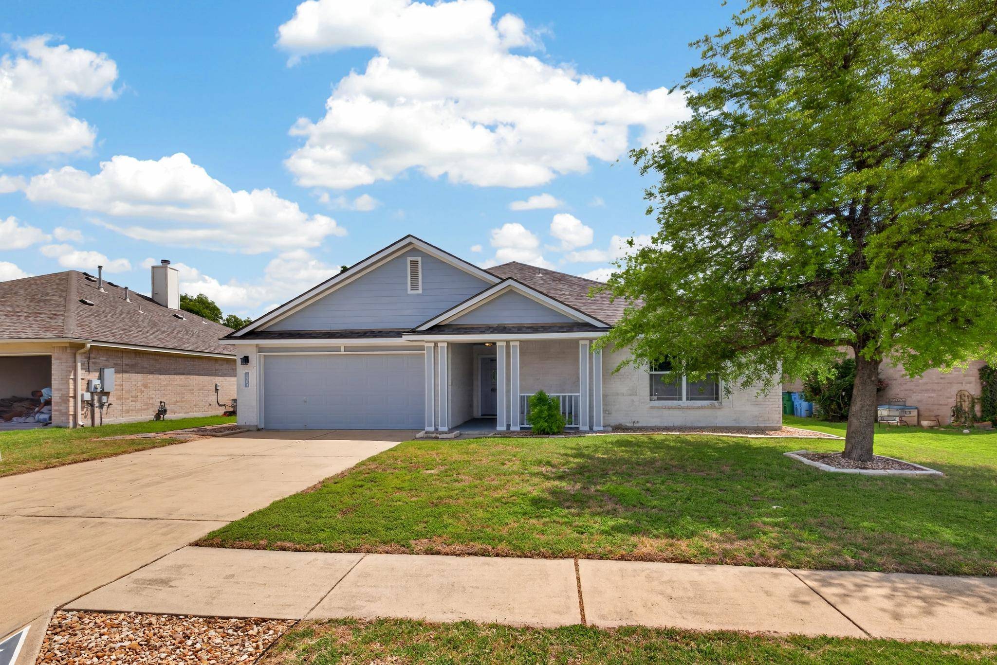 1504 Cora Marie DR, Pflugerville, TX 78660