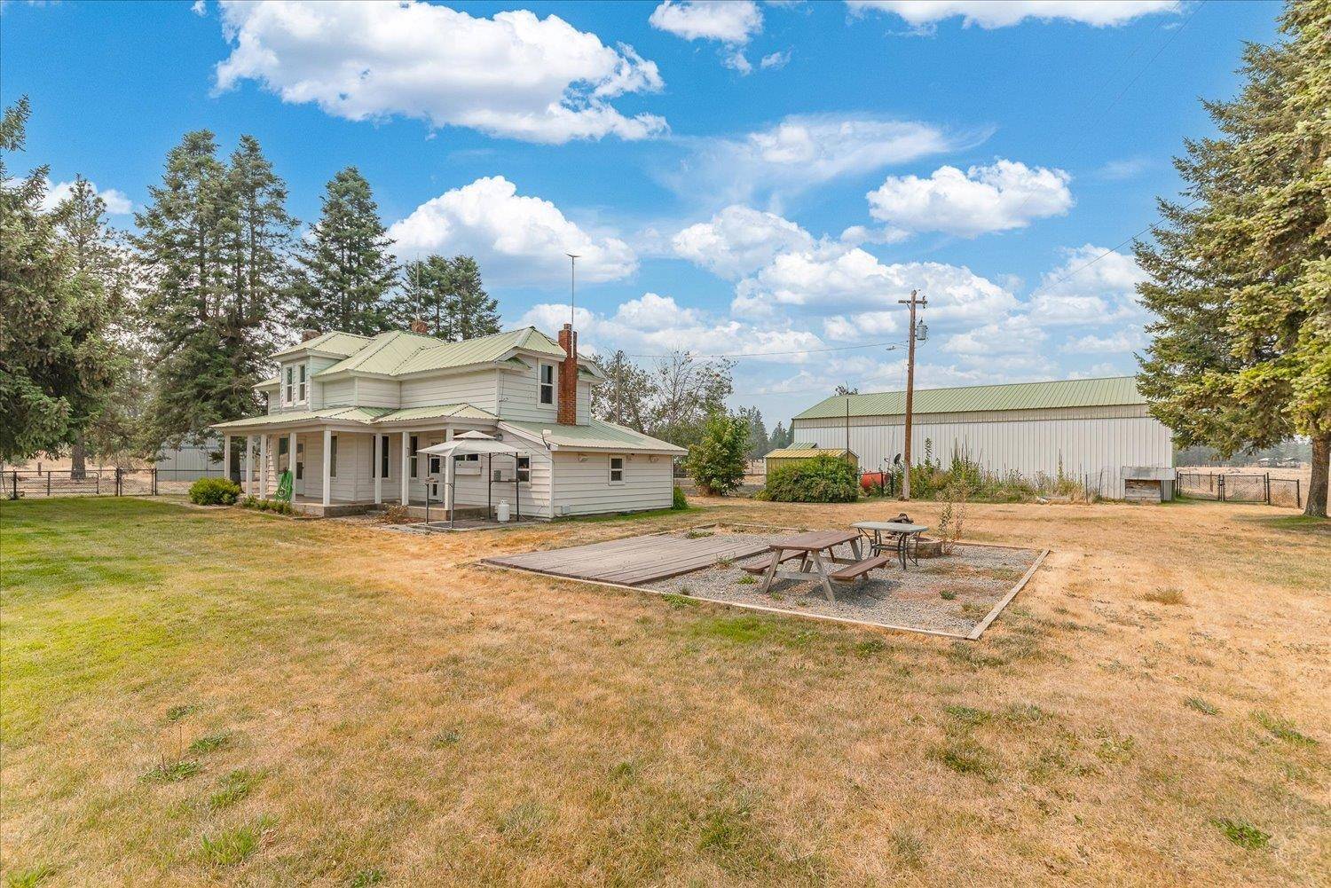 29105 S Cheney-Plaza Rd, Cheney, WA 99004