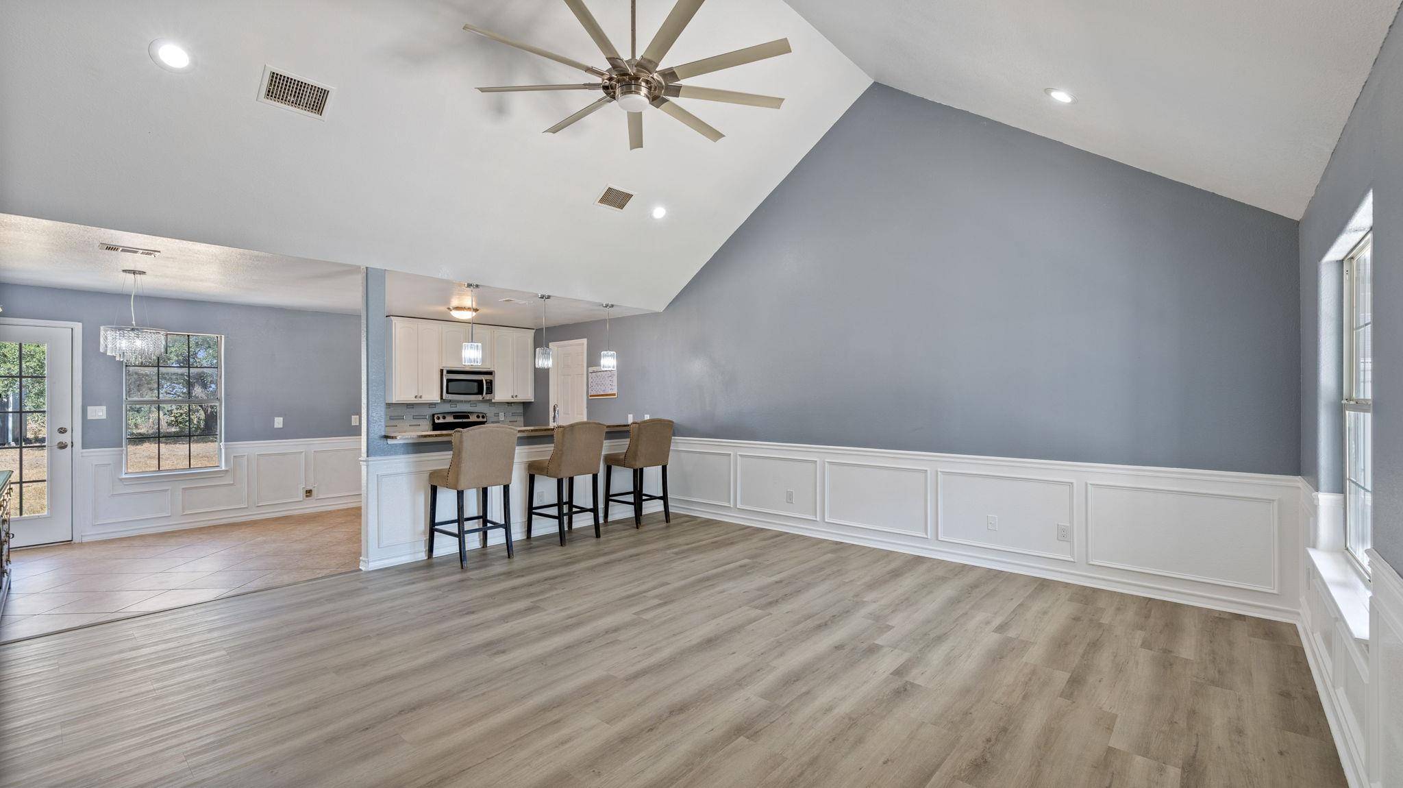 10915 S Highway 183, Lampasas, TX 76550