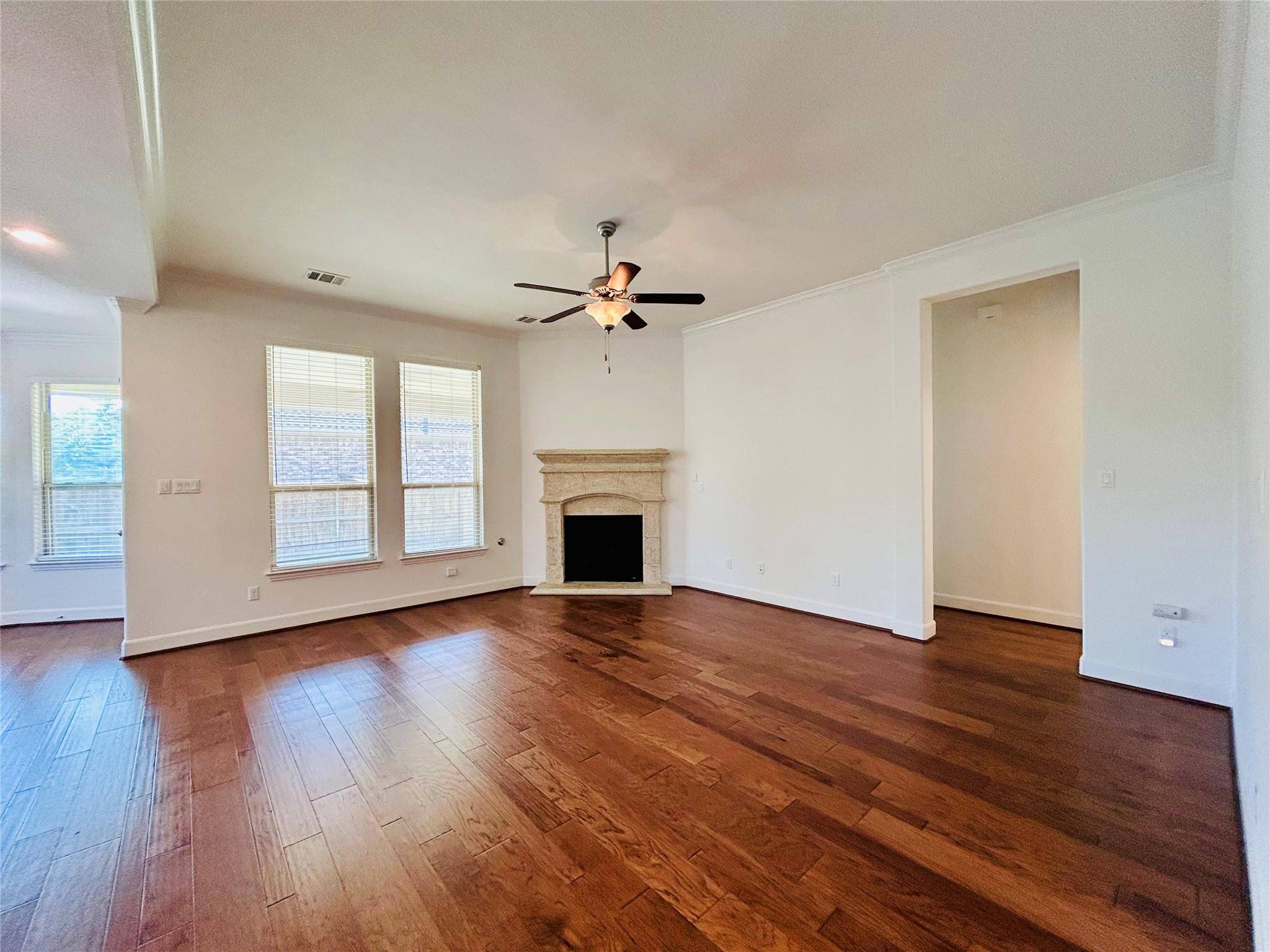 103 County Road 180 RD #76, Cedar Park, TX 78641