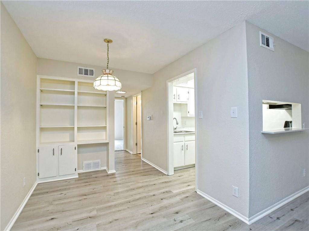 2425 Ashdale DR #53, Austin, TX 78757