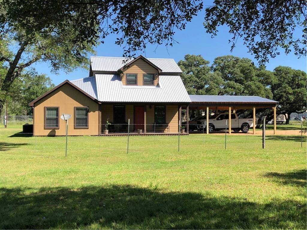 1026 County Road 233, Giddings, TX 78942