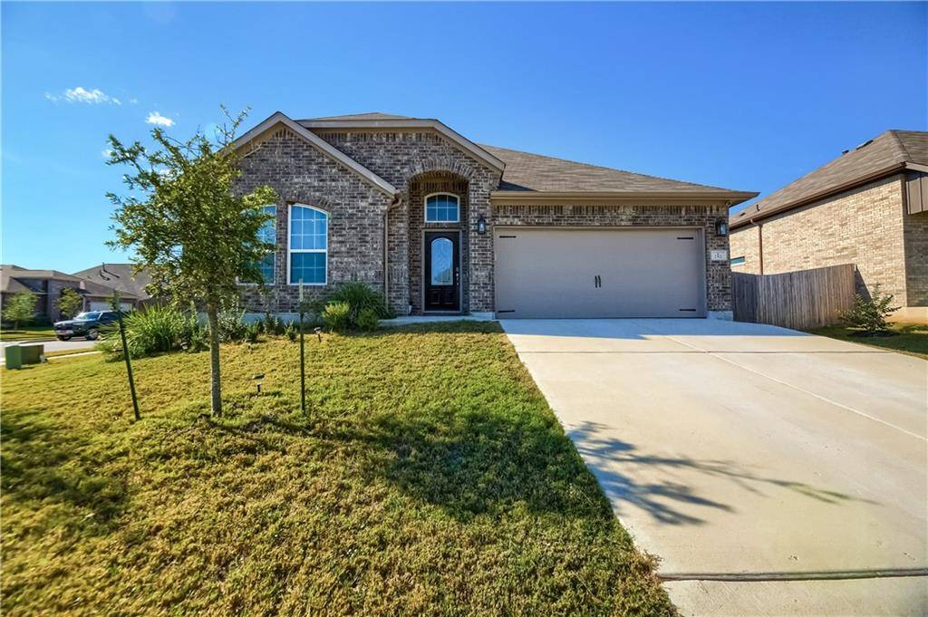 292 Natchez DR, Buda, TX 78610