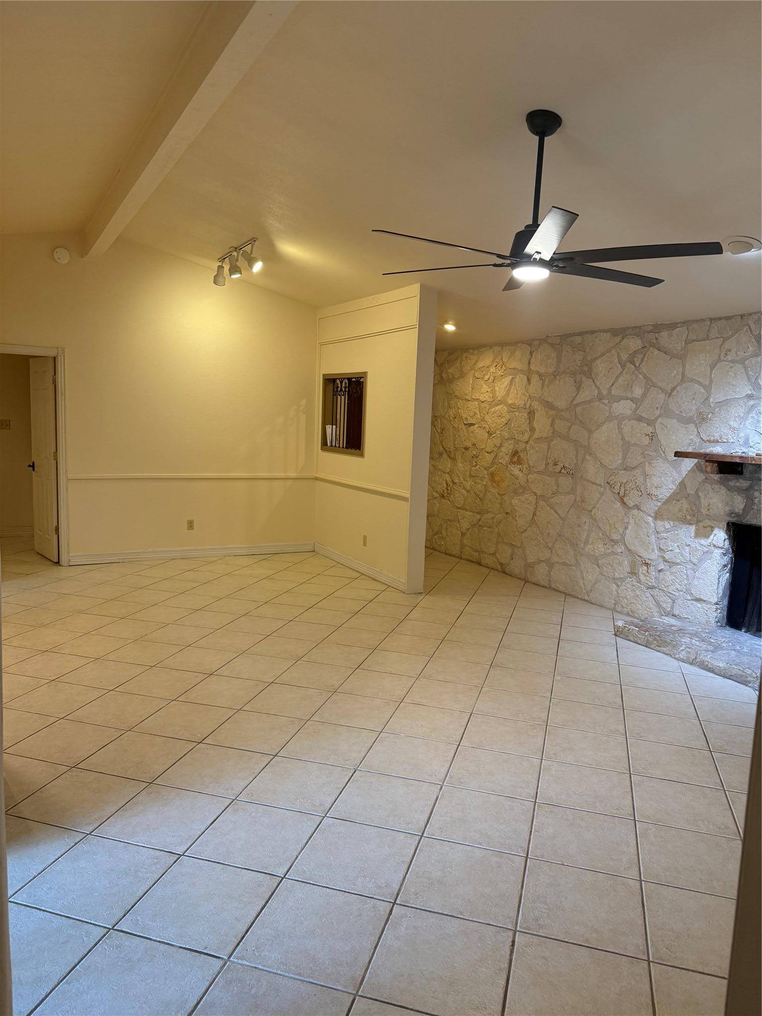 8508 Mesa DR #B, Austin, TX 78759
