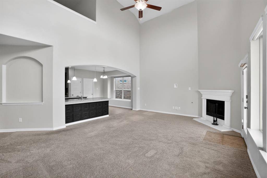 348 Vista Gardens DR, Buda, TX 78610