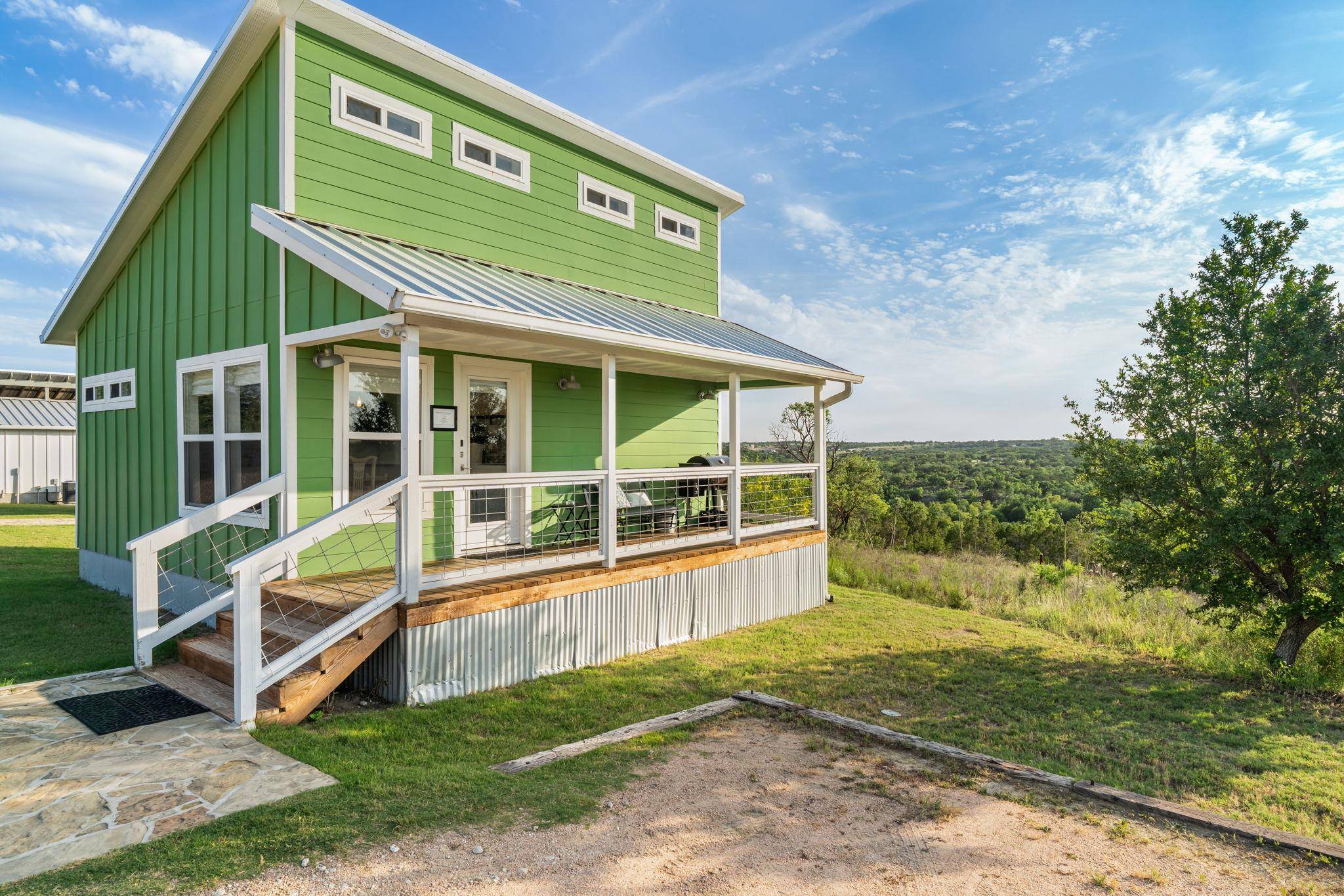 365 Billy Sisson DR, Johnson City, TX 78636