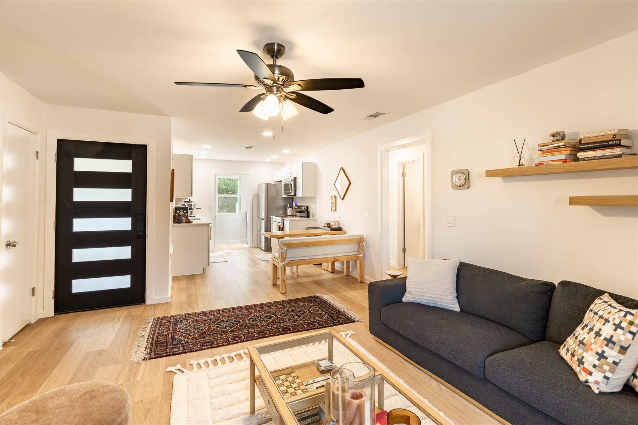 903 Romeria DR #203, Austin, TX 78757