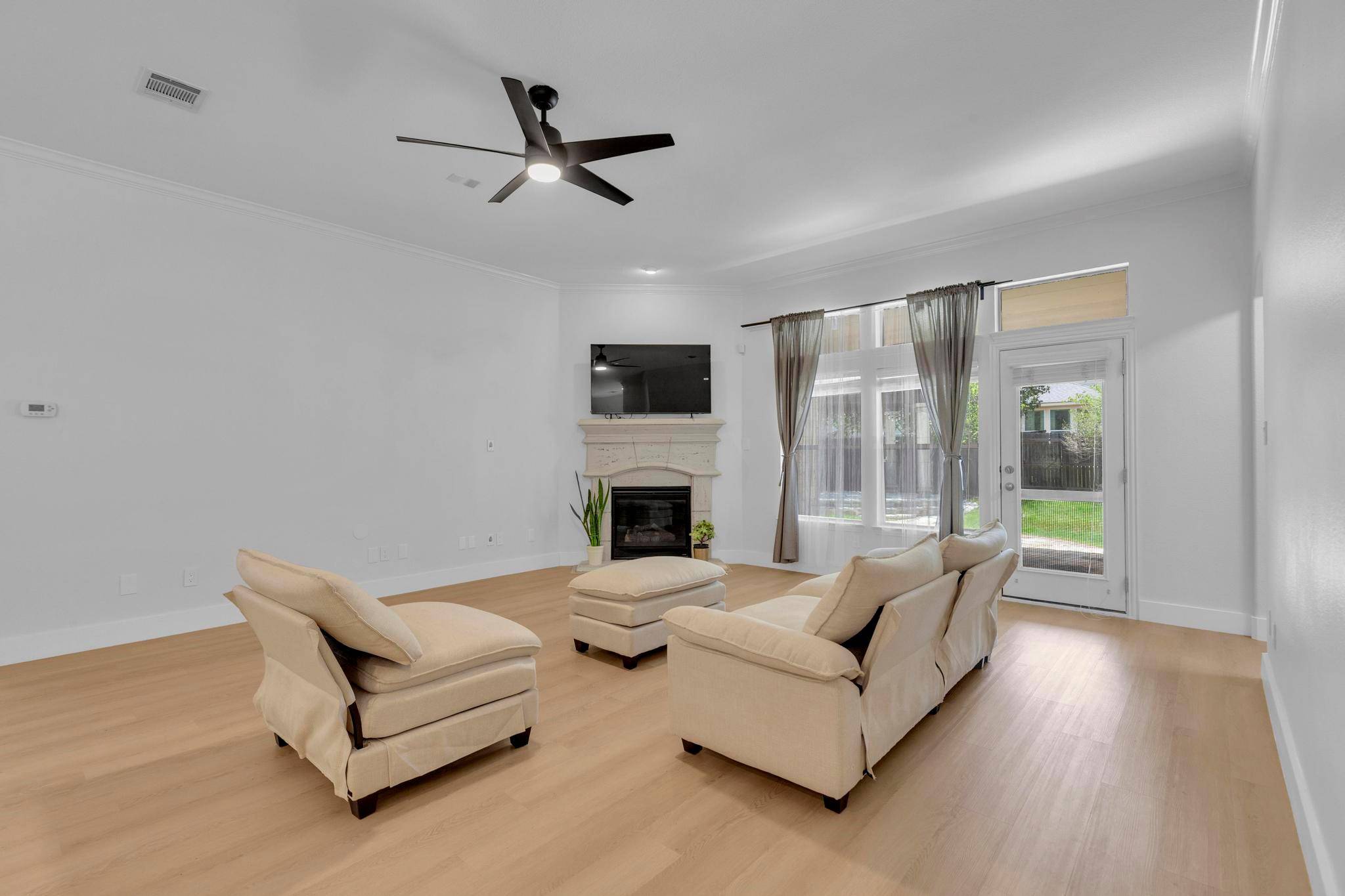 18708 Wind Valley WAY, Pflugerville, TX 78660