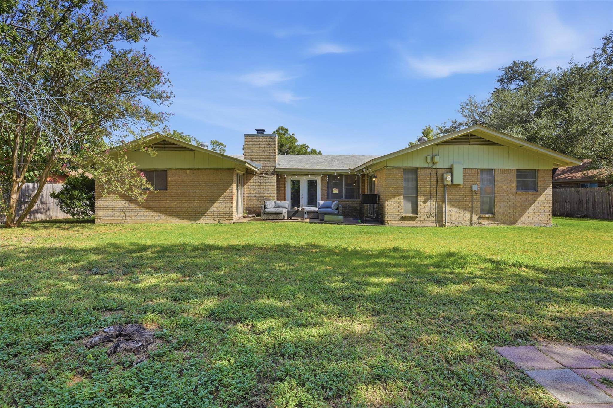 1609 Tammi LN, Taylor, TX 76574