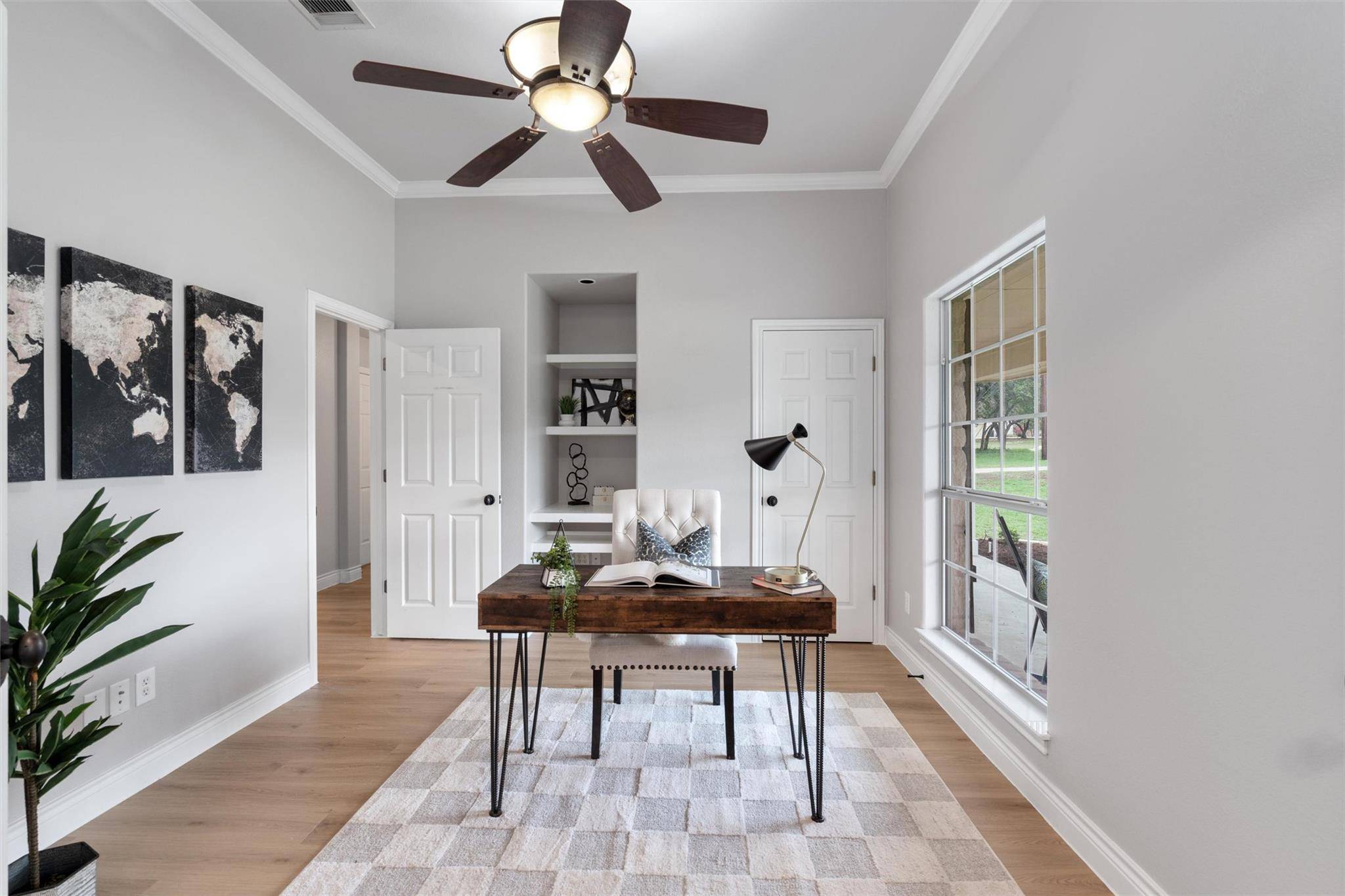208 Neal DR, Liberty Hill, TX 78642