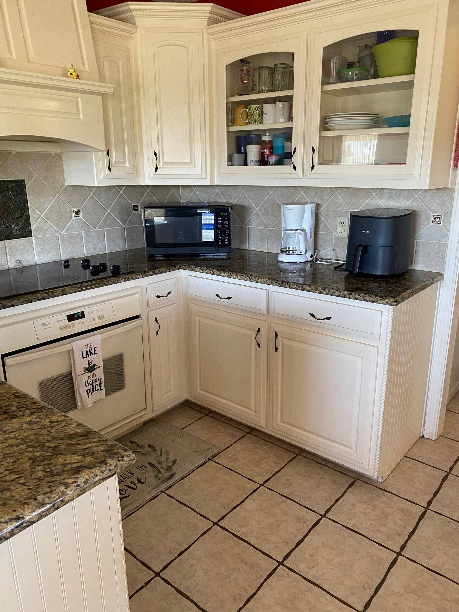 209 Crest DR, Kingsland, TX 78639