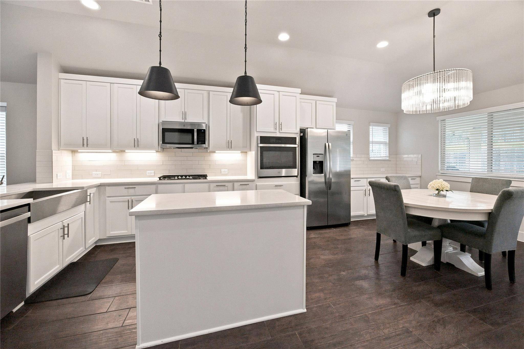 1732 Arapaho Mountain PASS, Leander, TX 78641