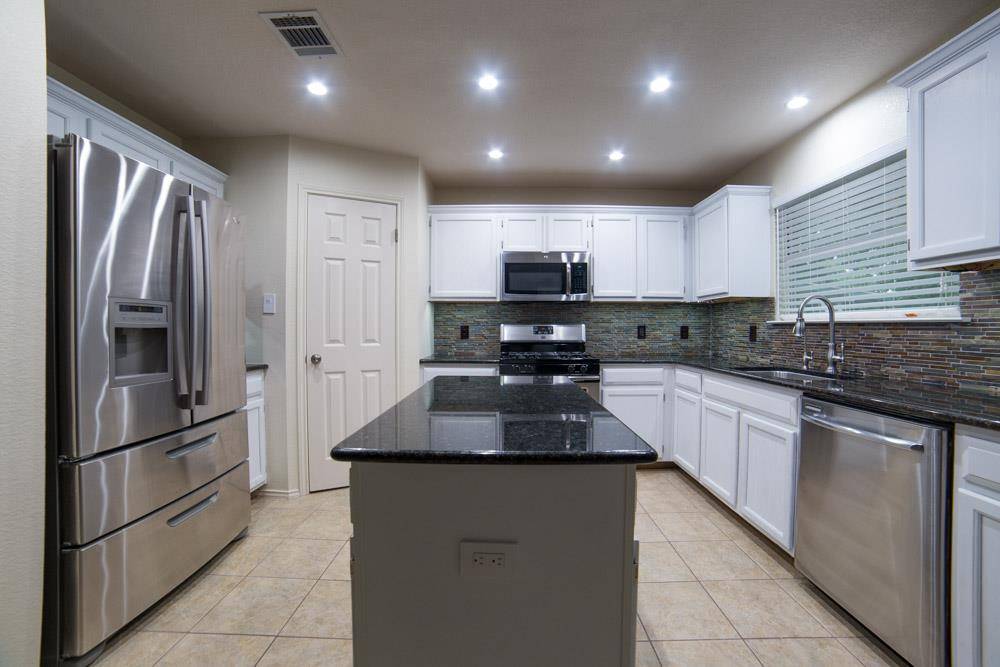 3109 Sauls DR, Austin, TX 78728