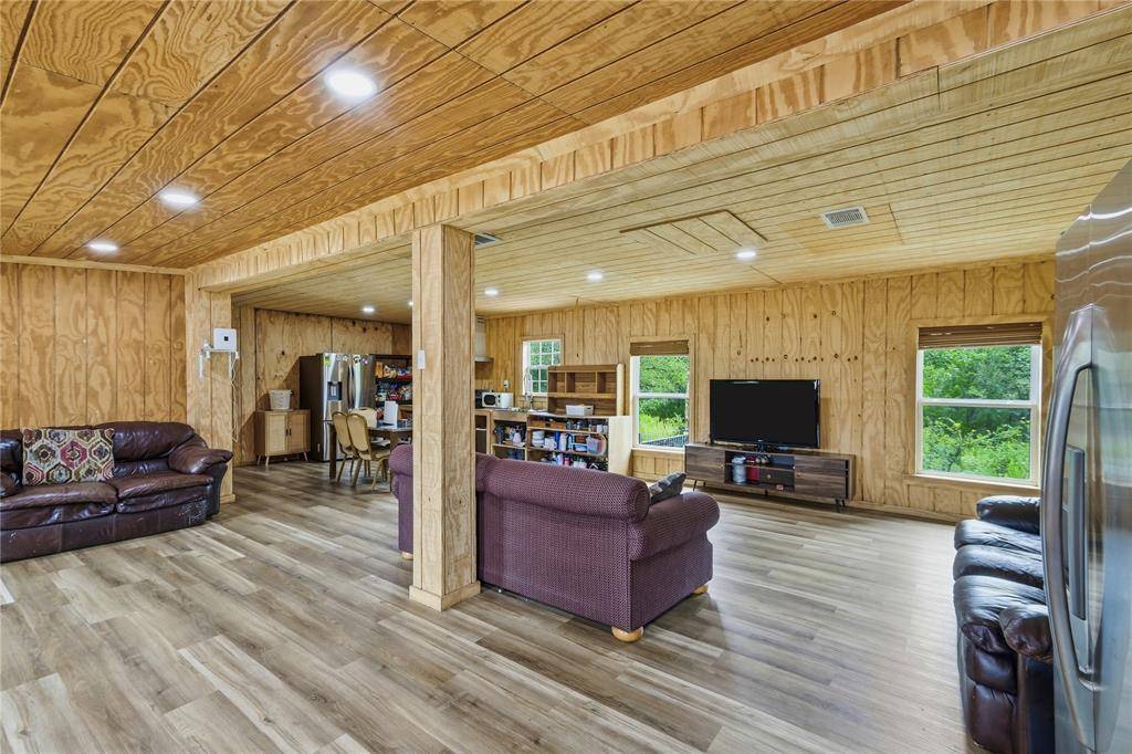 1221 Fm 812 #A, Cedar Creek, TX 78612