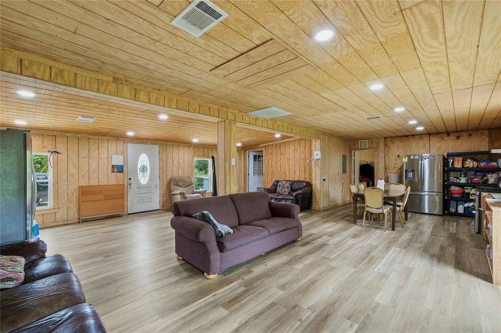 1221 Fm 812 #A, Cedar Creek, TX 78612