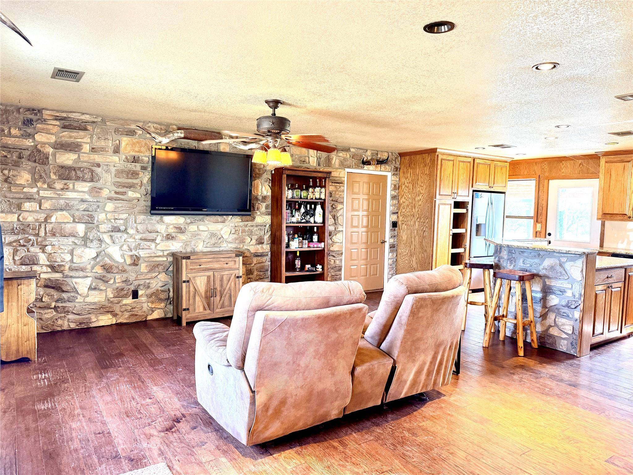 211 Fm 3023 S, Goldthwaite, TX 76844