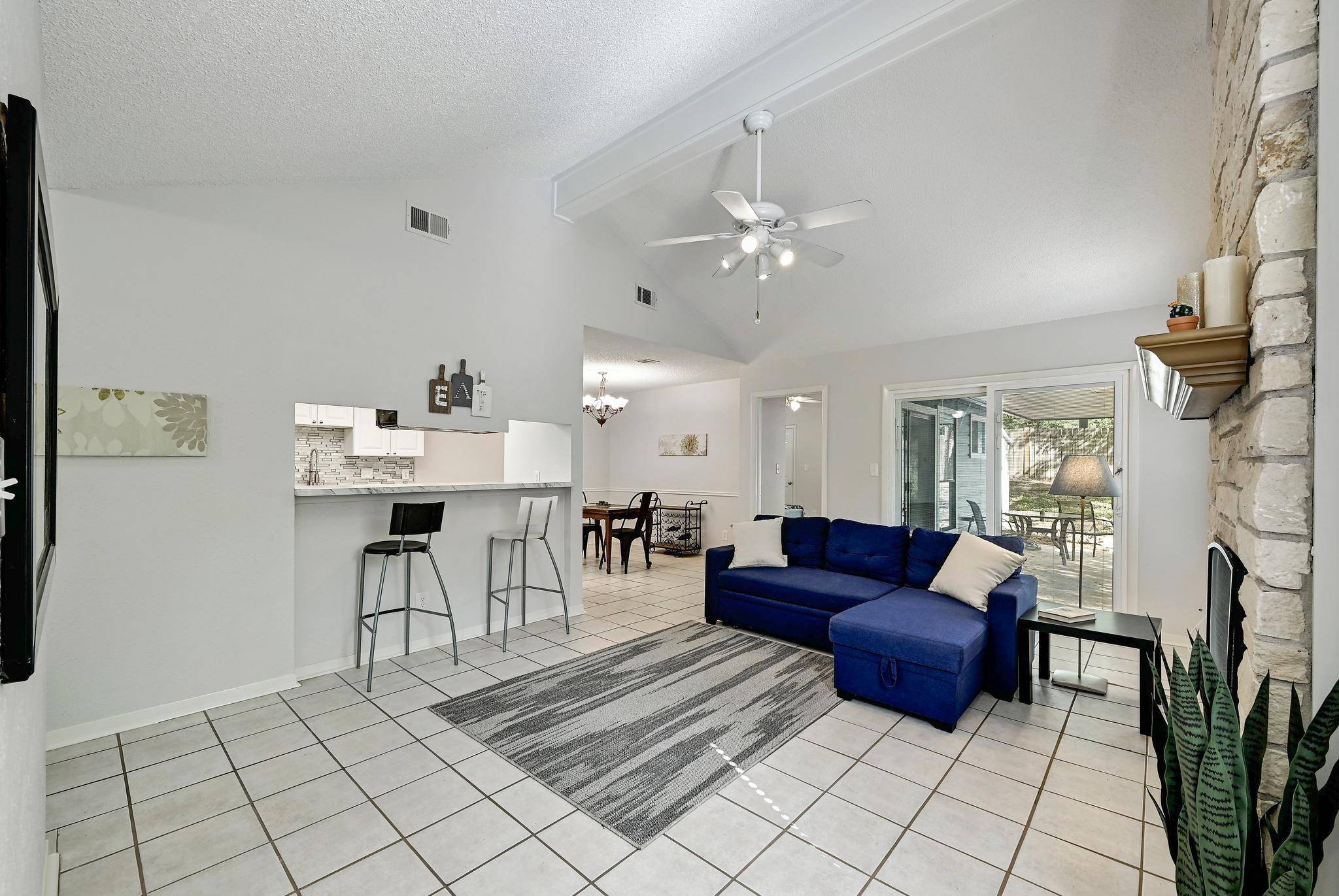 275 Mooring Circle Units A&B, Lakeway, TX 78734