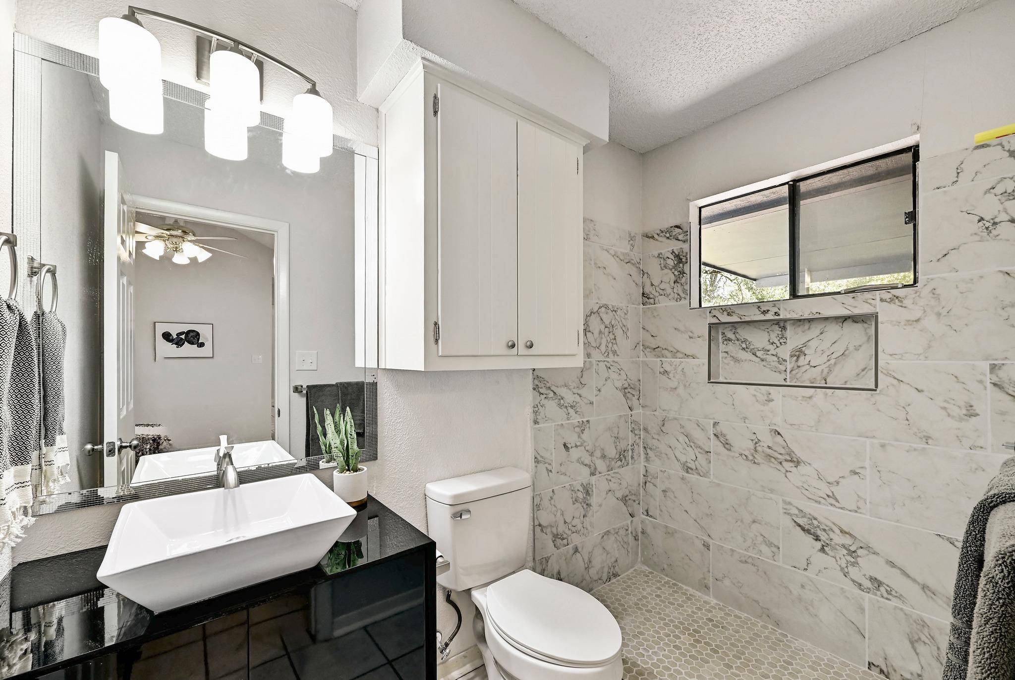 275 Mooring Circle Units A&B, Lakeway, TX 78734