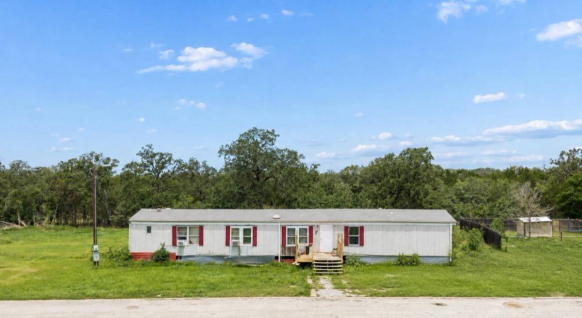 1360 71 HWY W, Bastrop, TX 78602