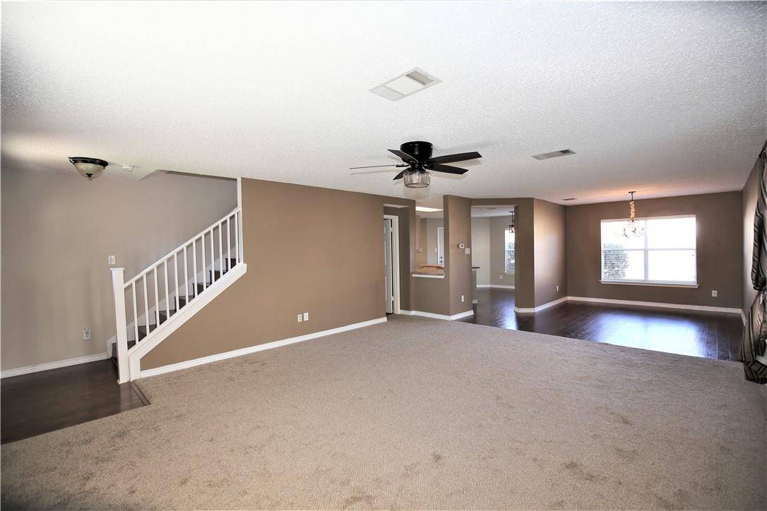 1915 Ruthie RUN, Cedar Park, TX 78613