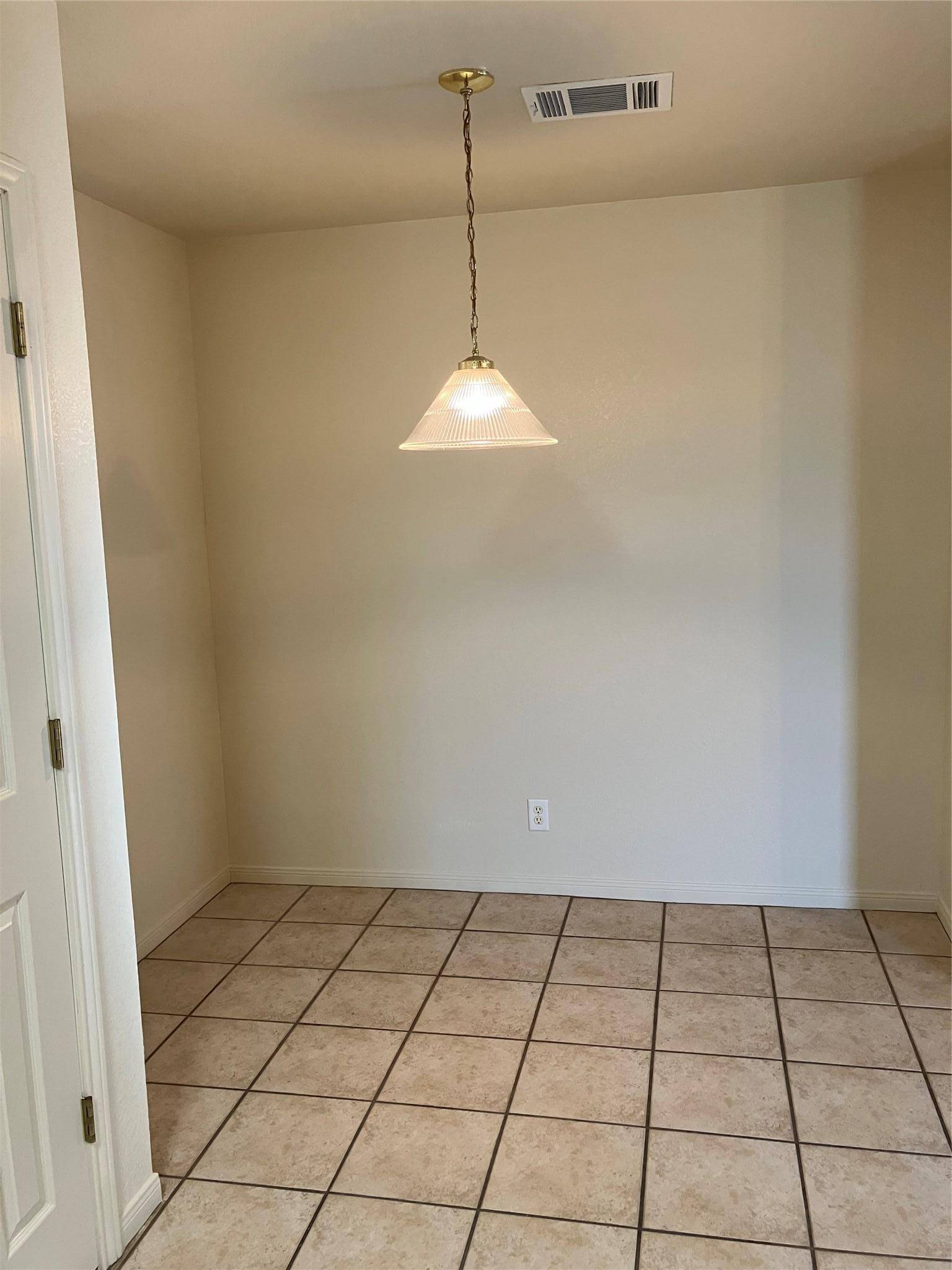 2606 Lucille Drive DR #B, Killeen, TX 76549