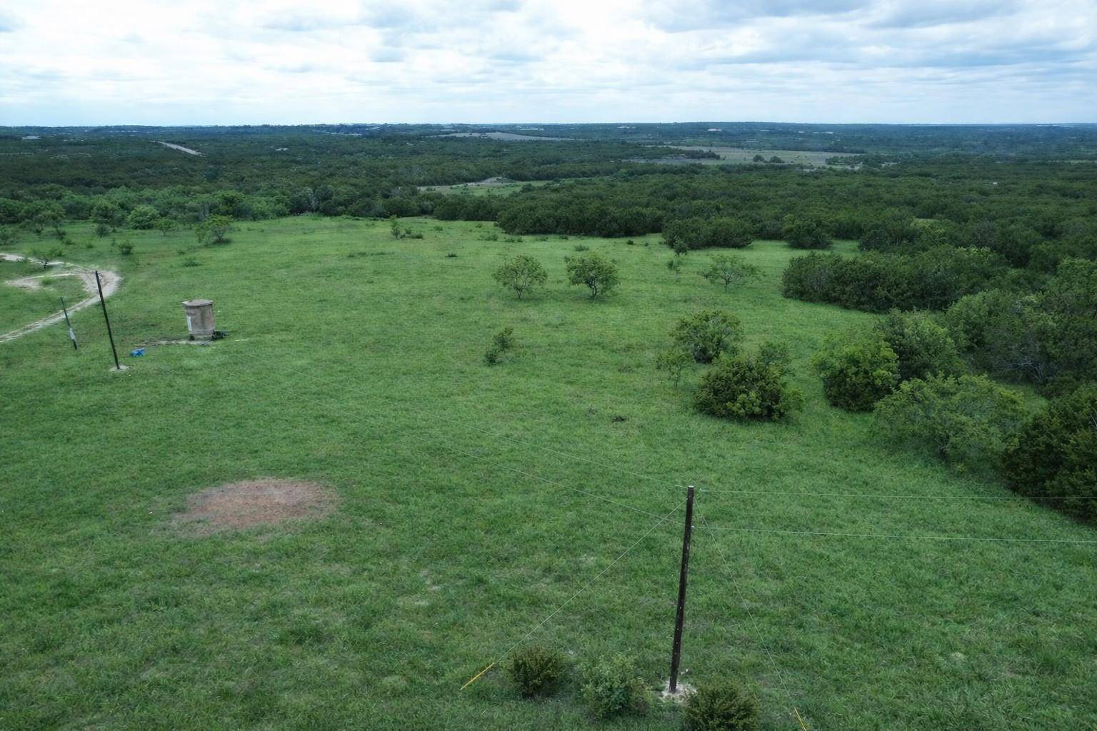 TBD View CIR, Lampasas, TX 76550