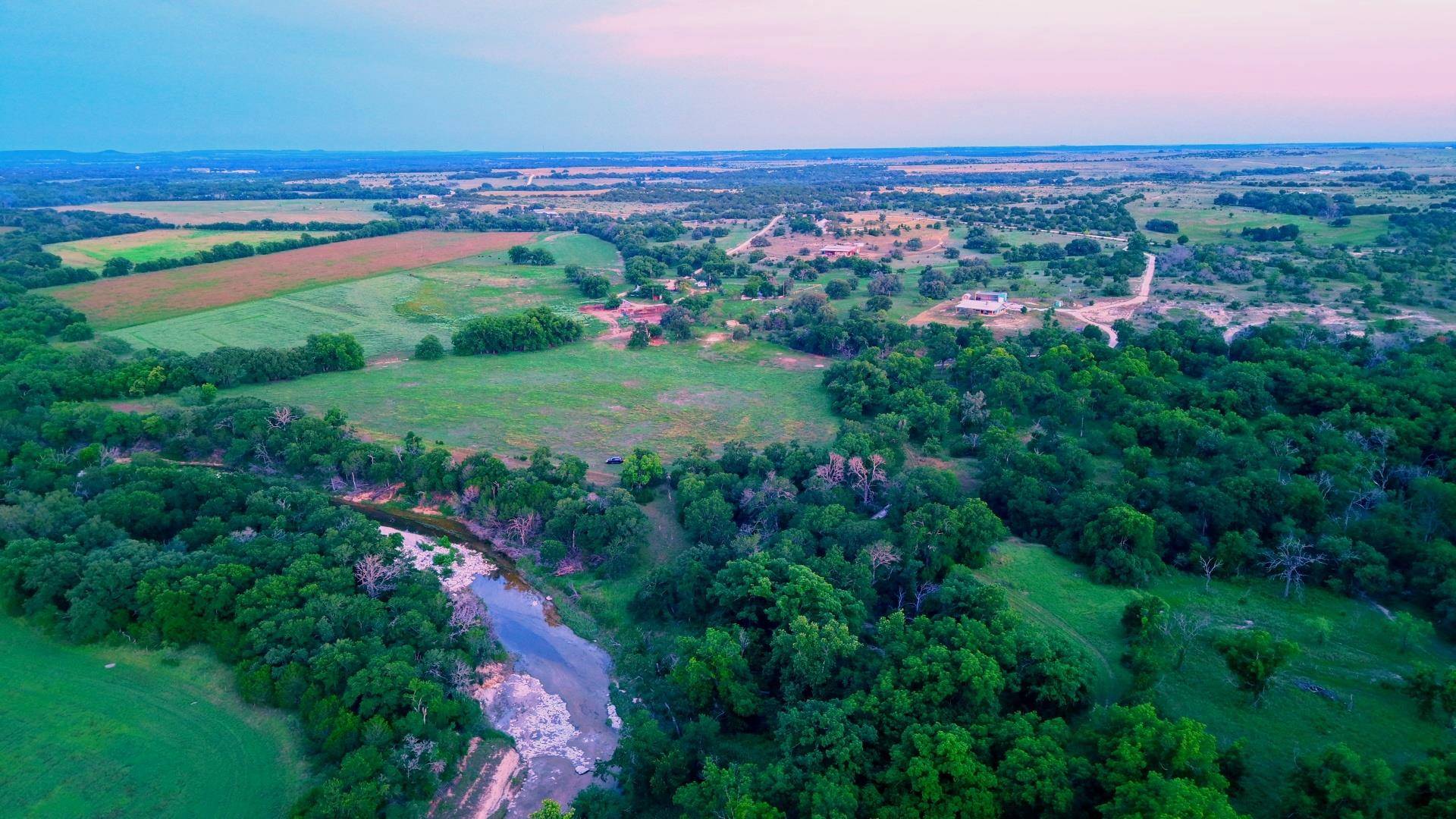 1274 County Road 2806, Lampasas, TX 76550