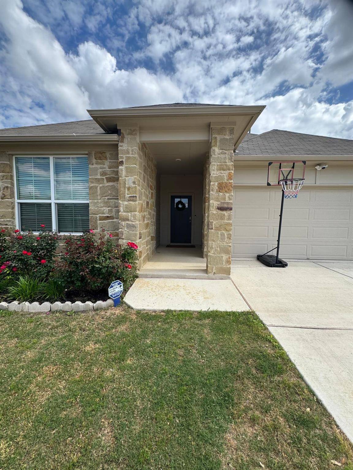 113 Queen Anne DR, Leander, TX 78641
