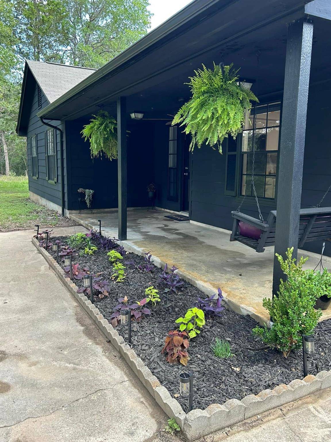 120 Rocky LN, Bastrop, TX 78602