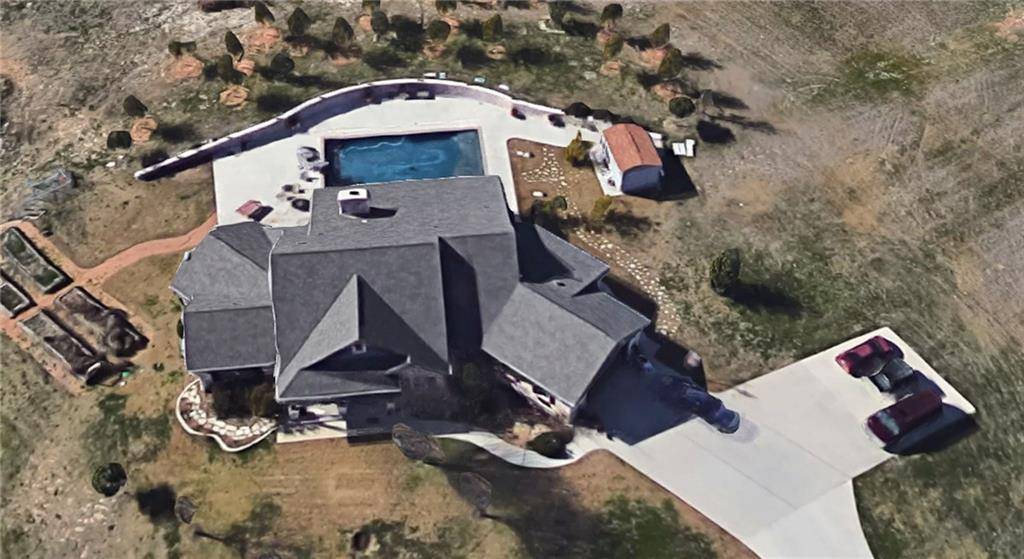 630 County Road 139, Hutto, TX 78634
