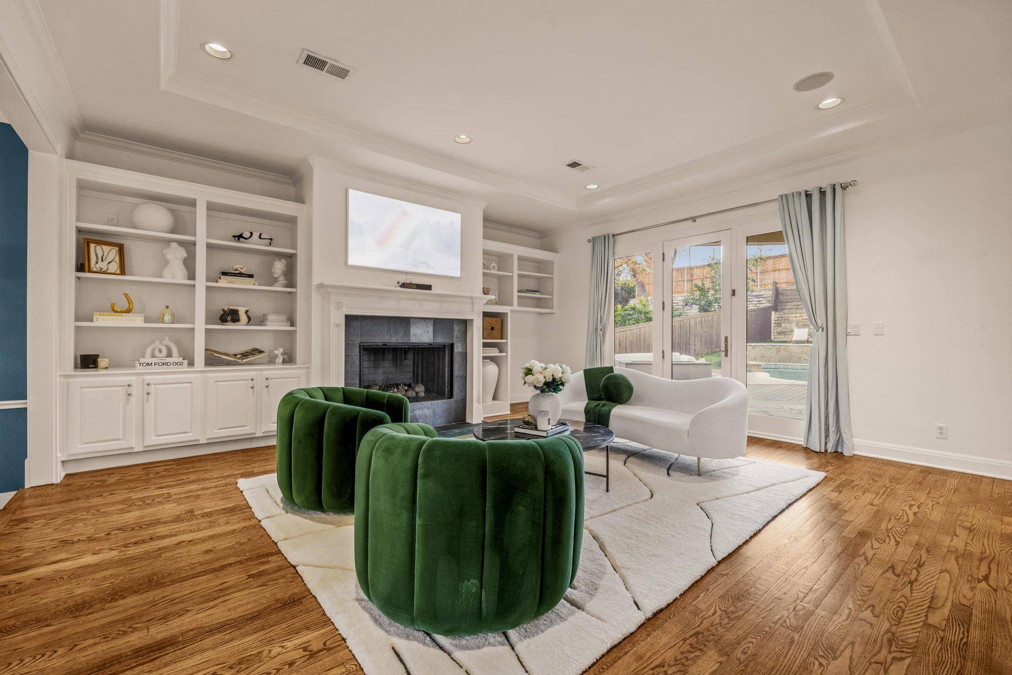 2703 McCullough ST, Austin, TX 78703