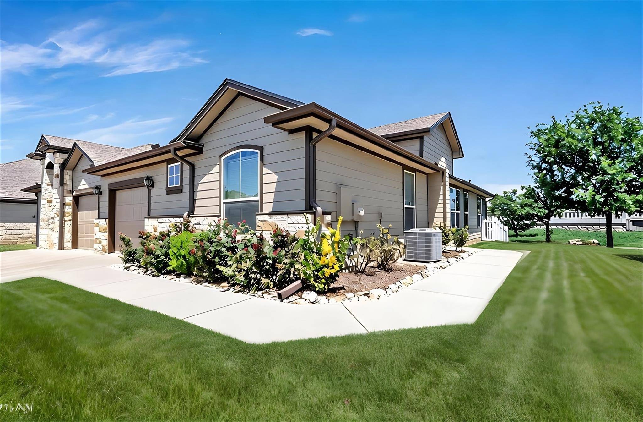 711 Rolling Oak DR #123, Round Rock, TX 78664