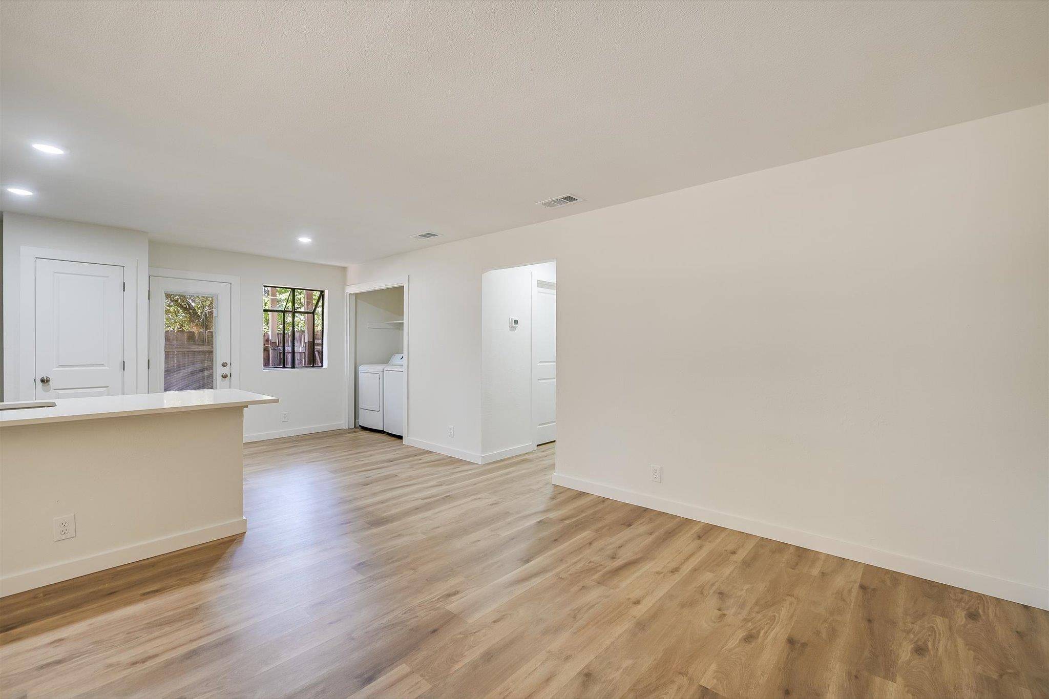 301 Algerita DR #A, Georgetown, TX 78628