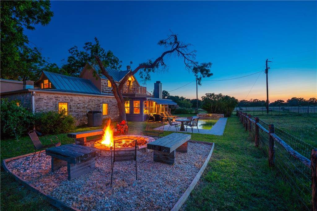 461 Knopp School Road, Fredericksburg, TX 78624