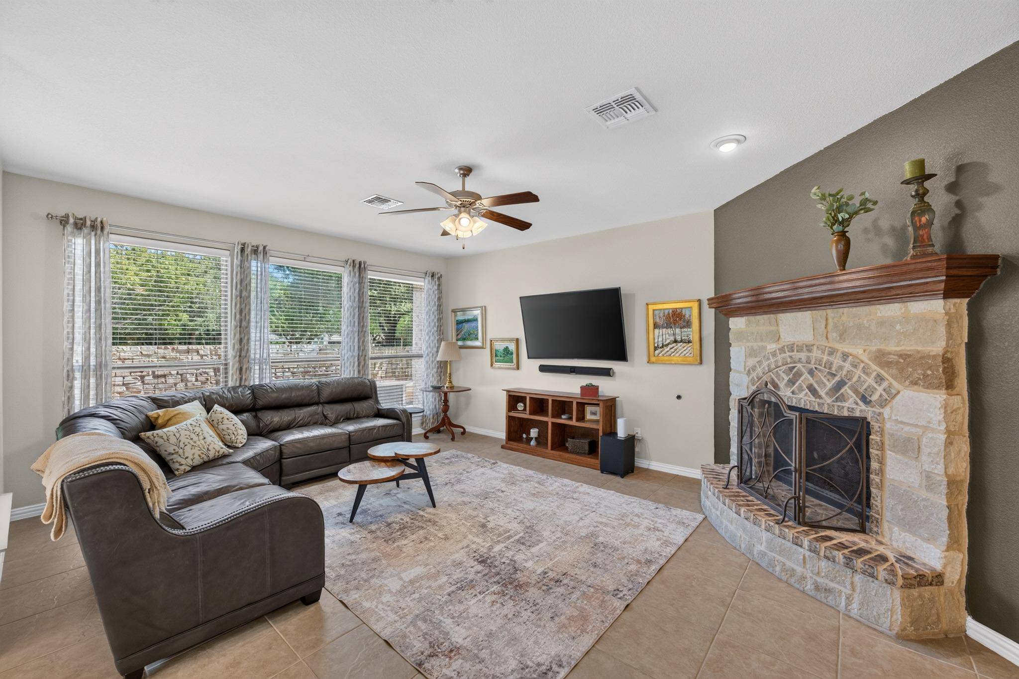 3813 Campfire DR, Cedar Park, TX 78613