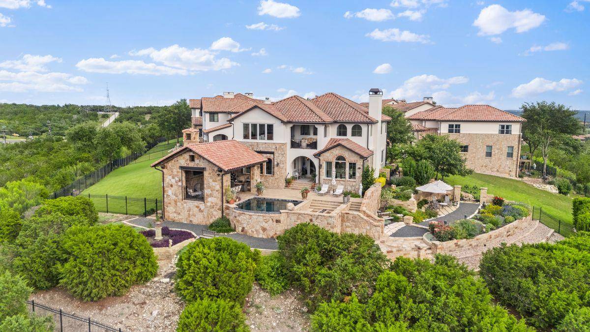 12432 Beverly Villas CT, Austin, TX 78732