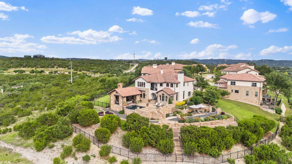 12432 Beverly Villas CT, Austin, TX 78732