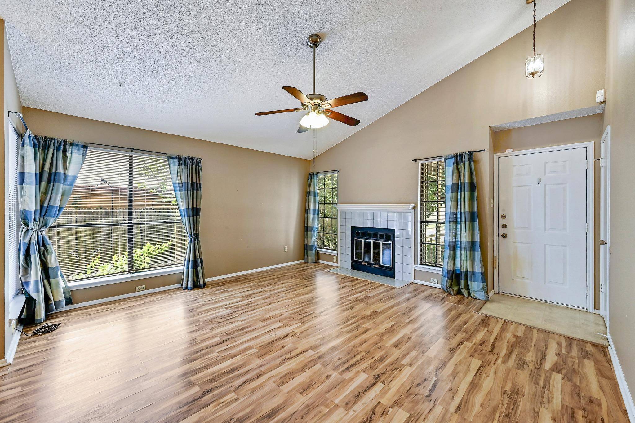 14573 ROBERT I WALKER BLVD, Austin, TX 78728
