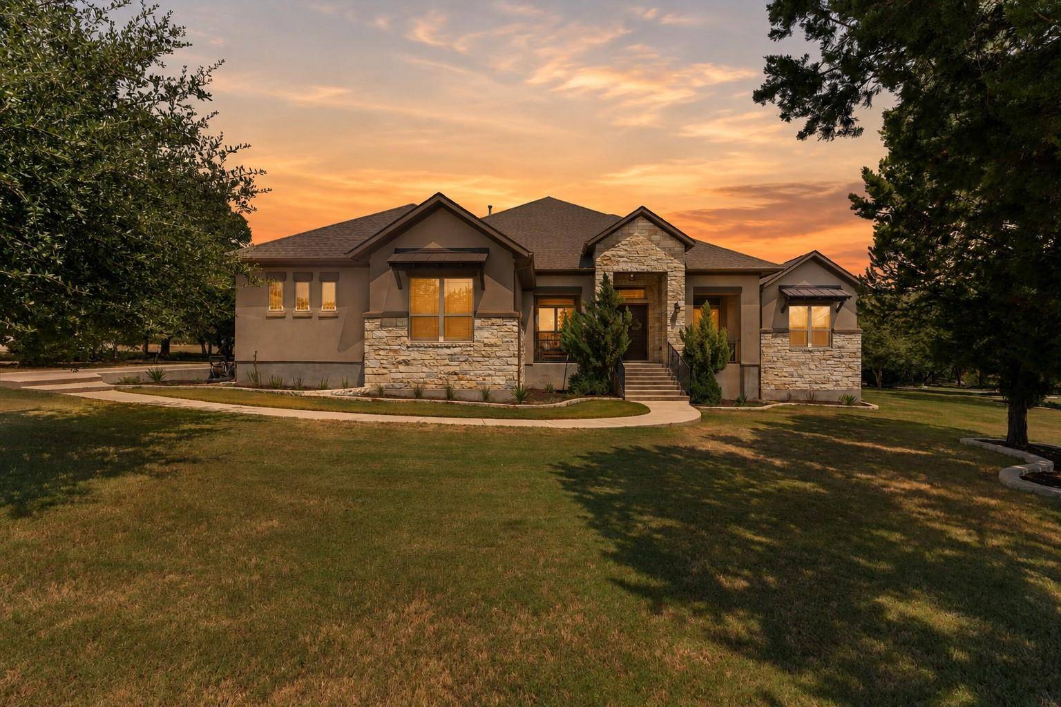 216 Oak Valley CT, Georgetown, TX 78633