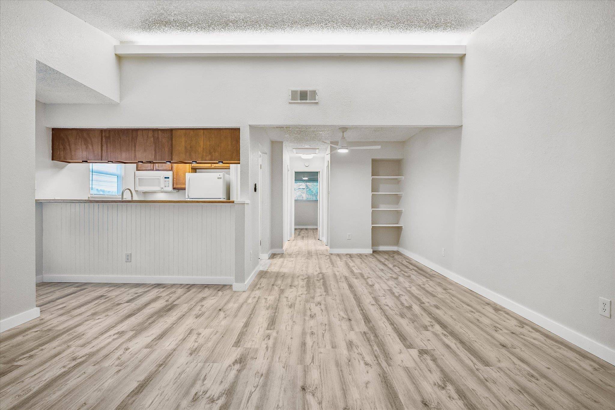 904 Sirocco DR #A, Austin, TX 78745