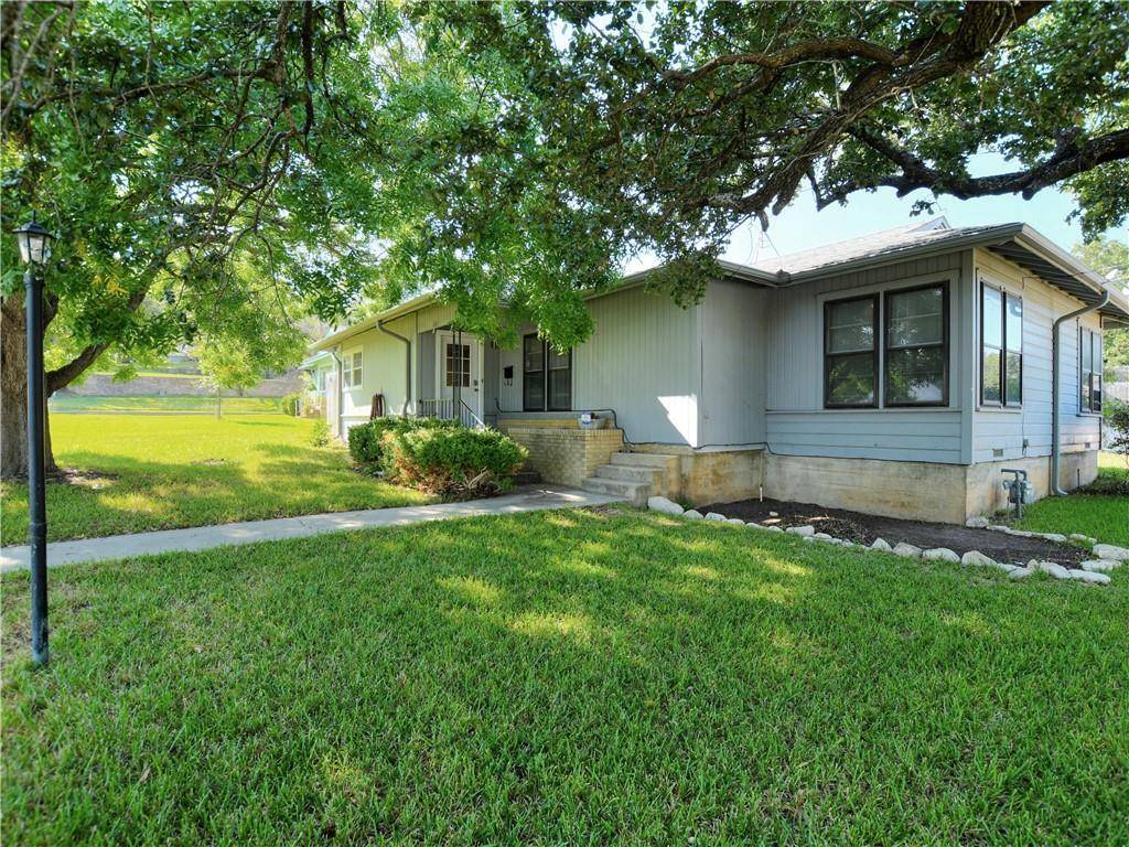 601 W 5th ST, Lampasas, TX 76550